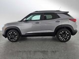 Used 2023 Chevrolet TrailBlazer LT image 2