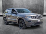 Used 2018 Jeep Grand Cherokee Altitude image 3