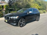 Used 2019 Volvo XC60 T5 R-Design image 3