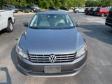 Used 2013 Volkswagen Passat TDI SE image 2