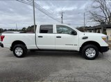 Used 2017 Nissan Titan S image 6