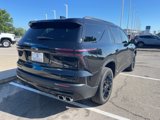 New 2025 Chevrolet Traverse LT w/ Midnight/Sport Edition image 3
