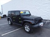 Used 2015 Jeep Wrangler Unlimited Sahara image 5