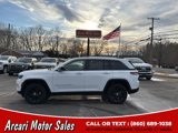 Used 2022 Jeep Grand Cherokee Limited image 2