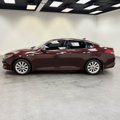 Used 2016 Kia Optima EX image 2