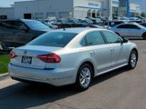 Used 2016 Volkswagen Passat 1.8T S image 3