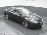 Used 2016 Nissan Altima 2.5 SV w/ Convenience Package image 2
