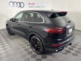 Used 2016 Porsche Cayenne image 5