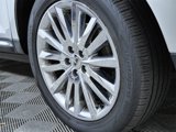 Used 2015 Lincoln MKX AWD w/ Equipment Group 101A image 2