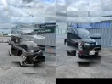 Used 2018 Chrysler Pacifica Touring-L image 2