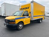 Used 2018 GMC Savana 4500 w/ Driver Convenience Package image 3