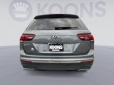 Used 2021 Volkswagen Tiguan SE image 5