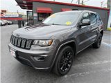Used 2018 Jeep Grand Cherokee Altitude image 3