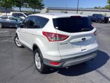 Used 2014 Ford Escape SE image 2