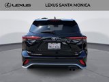 Used 2024 Toyota Highlander XSE image 6