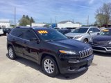 Used 2015 Jeep Cherokee Latitude w/ Cold Weather Group image 2