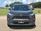Used 2020 Toyota RAV4 XLE Premium image 3