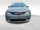 Used 2020 Chrysler Pacifica Touring-L Plus image 3