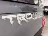 Used 2016 Toyota Tacoma TRD Off-Road image 2