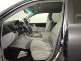 Used 2012 Toyota Highlander FWD image 4