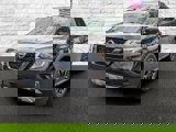 Used 2020 Nissan Pathfinder SL image 2