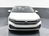 Used 2024 Volkswagen Jetta SE w/ Panoramic Sunroof Package image 2