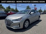 Used 2020 Hyundai Elantra SE image 3