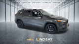 Used 2016 Jeep Cherokee High Altitude w/ Luxury Group image 3