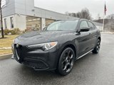 Used 2023 Alfa Romeo Stelvio Veloce image 4