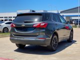 Used 2021 Chevrolet Equinox LT image 2
