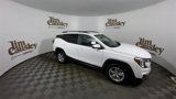 Used 2022 GMC Terrain SLE w/ Driver Convenience Package image 2