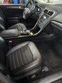 Used 2017 Ford Fusion SE w/ Equipment Group 201A image 2