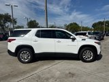 Used 2019 Chevrolet Traverse LT image 2