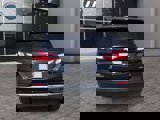 Used 2021 Chevrolet Equinox LT w/ Driver Convenience Package image 4