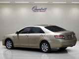 Used 2011 Toyota Camry LE image 6