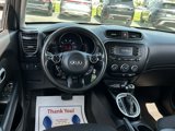 Used 2016 Kia Soul + image 3