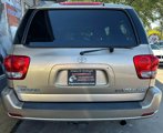 Used 2005 Toyota Sequoia SR5 image 4