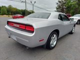 Used 2010 Dodge Challenger SE image 5