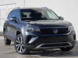 New 2024 Volkswagen Taos SE image 2