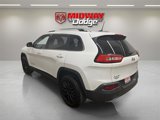 Used 2016 Jeep Cherokee Limited image 3
