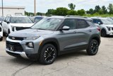 Used 2022 Chevrolet TrailBlazer LT image 2