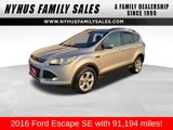 Used 2016 Ford Escape SE w/ Equipment Group 201A image 1