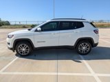Used 2020 Jeep Compass Latitude image 6