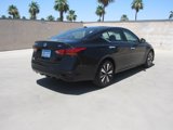 Used 2022 Nissan Altima 2.5 SV image 5