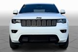 Used 2020 Jeep Grand Cherokee Altitude image 3