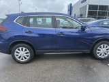 Used 2018 Nissan Rogue S image 2