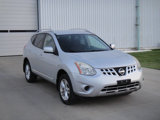 Used 2013 Nissan Rogue SV image 4