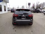 Used 2022 Nissan Rogue Sport SV image 5