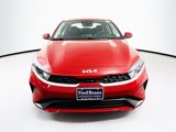 Used 2022 Kia Forte LXS w/ LXS Technology Package image 2