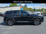 Used 2021 Nissan Rogue S image 3
